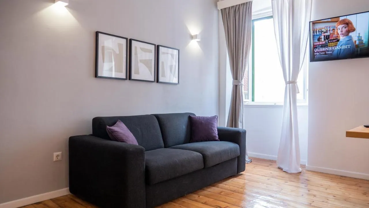 Tower Square Apartments Split
